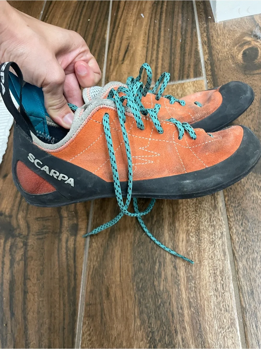 Scarpa Helix WMN Orange Lace-Up Climbing Shoes with Teal Laces - 39